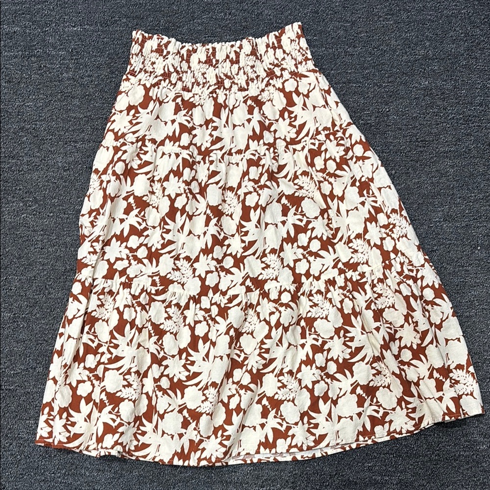 Universal Thread Brown and White Smocked Midi Skirt